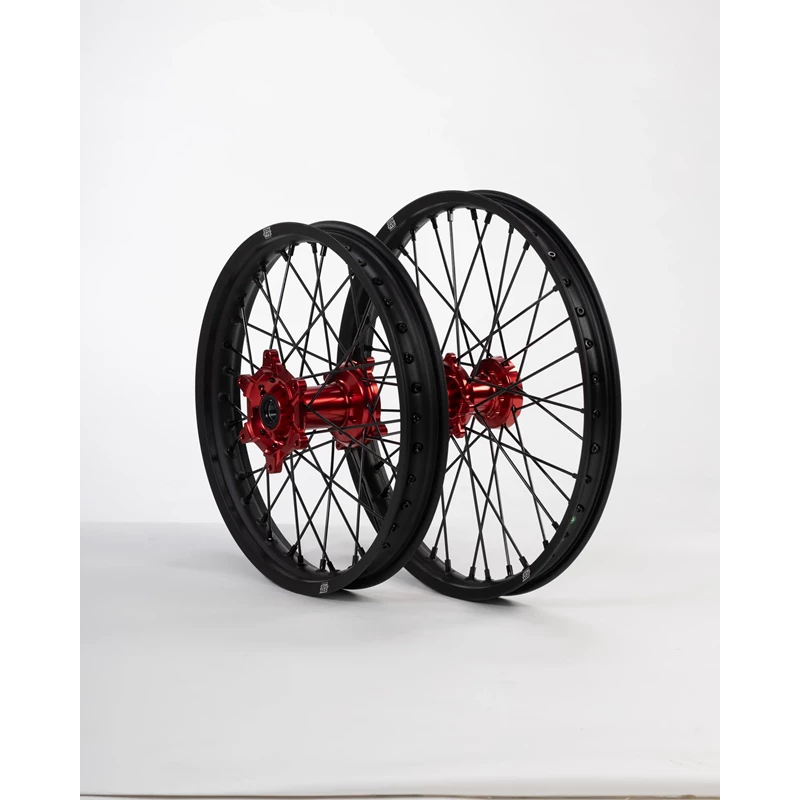 Sixty5 Honda Musta/Punainen 1.6-21/2.15-19 Mx Vannesarja