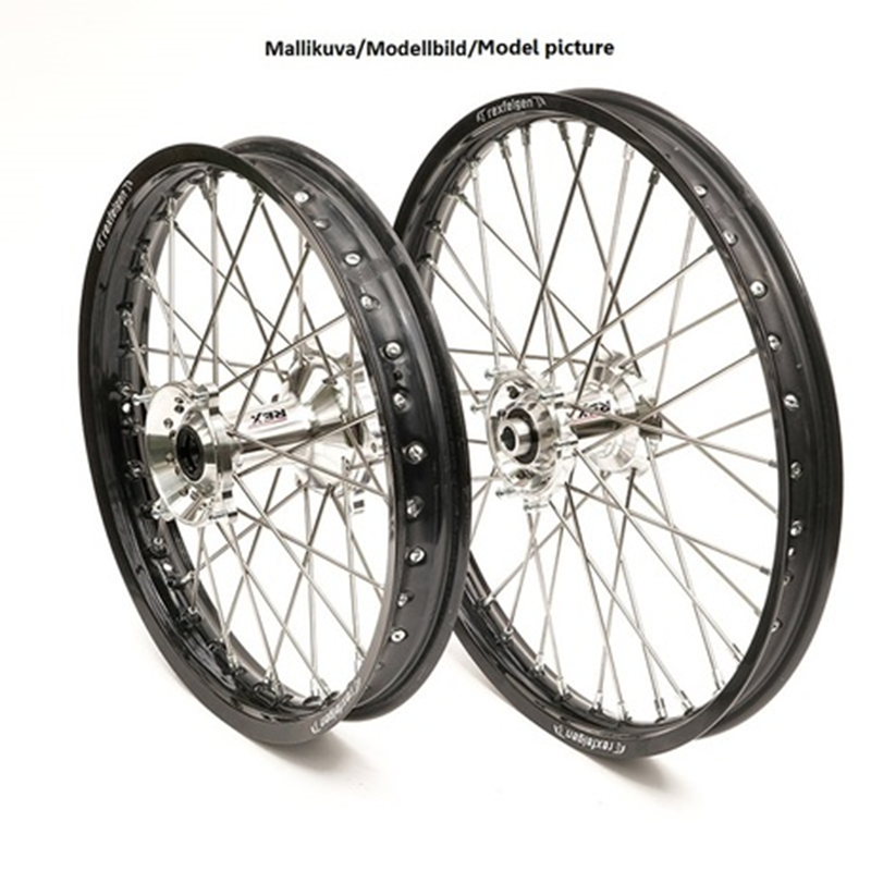 Rex Vanne 18-2,15 Exc&Excf 24-.. Te&Fe 24-.. Ec&Ecf 24 Black Rim/Silver Hub 22M
