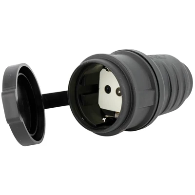 Jatkopistorasia maadoitettu