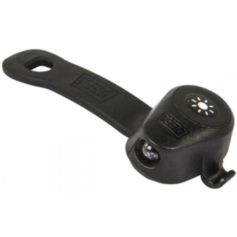 Led-valo DEFA verkkopistorasiaan, DEFA