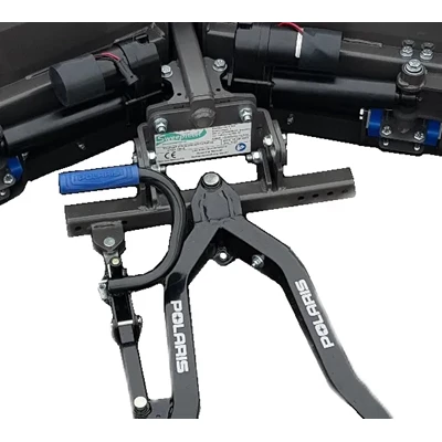 Bronco Adapteri V-auralle 75-804800 Polaris OEM puskulevyrunkoon