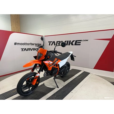 KTM 125 SMC-R, Demolaite