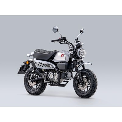 2023 Monkey125 PEARL SHINING BLACK NHB98E