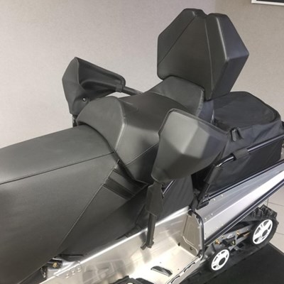 Yamaha, Matkustajan istuin